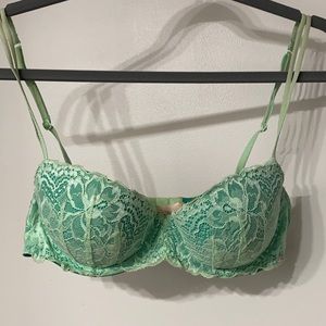 PINK Victoria’s Secret Bra